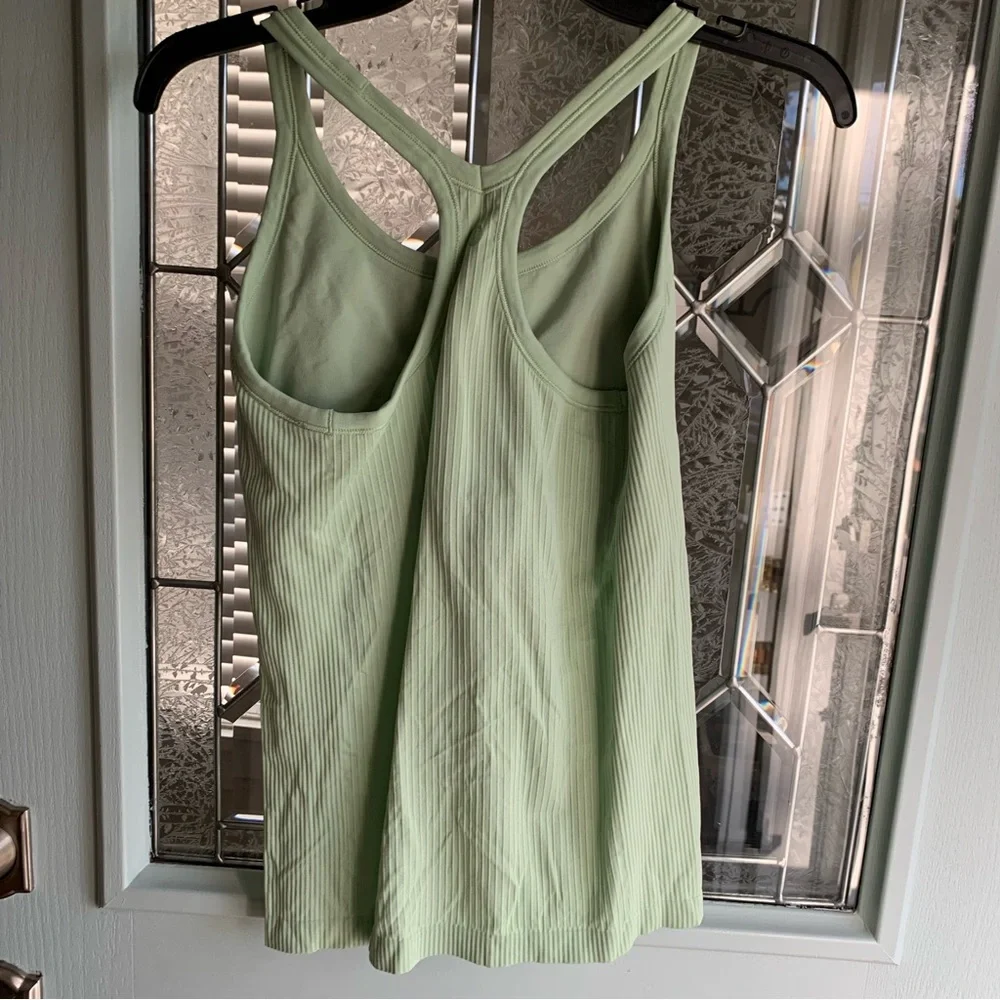 LululemonEbb to Street Tank in Light Green - Size 10